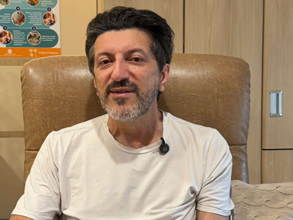 Lito Sousa recebe medicamento experimental contra doença degenerativa e segue estável na UTI