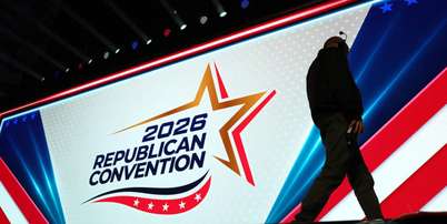 &Uacute;ltimos preparativos para a Conven&ccedil;&atilde;o Nacional Republicana de 2026 no American Airlines Center, em Dallas, no Texas, em 8 de setembro. O evento foi marcado por discursos em apoio ao presidente Donald Trump e pela mobiliza&ccedil;&atilde;o do partido para as elei&ccedil;&otilde;es legislativas de meio de mandato. Foto: RFI