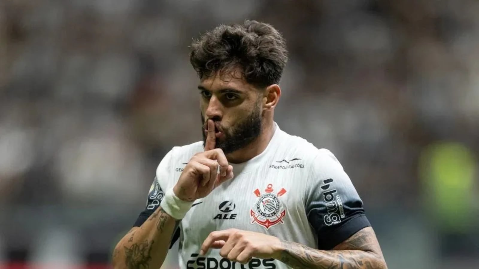 O assunto é tratado com discrição. A força para voltar antes do tempo agravou a lesão. E o Corinthians está sem seu artilheiro no jogo mais importante do ano Rodrigo Coca/Agência Corinthians