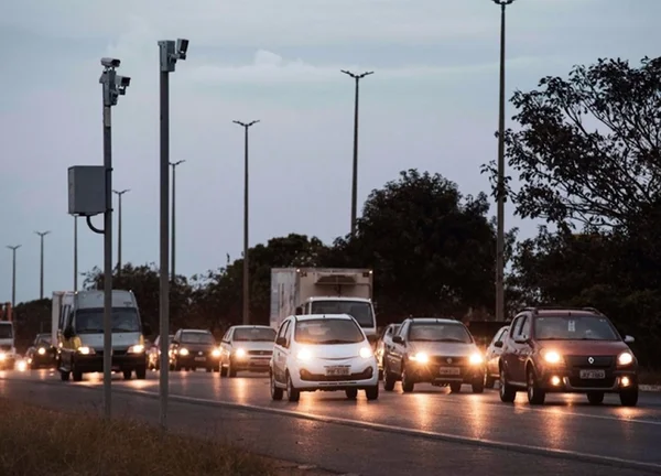 ANTT começa a testar radares de velocidade média em rodovias federais