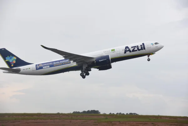 Falha em GPS afeta voos da Azul com embarque no Aeroporto JK, em Brasília