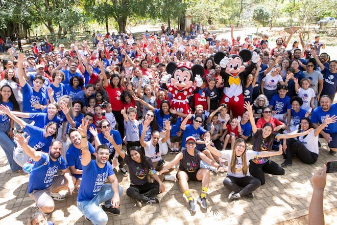 Voluntariado ganha força no país e reúne mais de 400 pessoas em ação do BH Airport